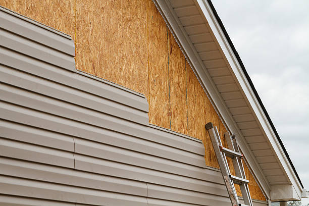 24/7 Emergency Vinyl Siding experts in Forest Park, GA